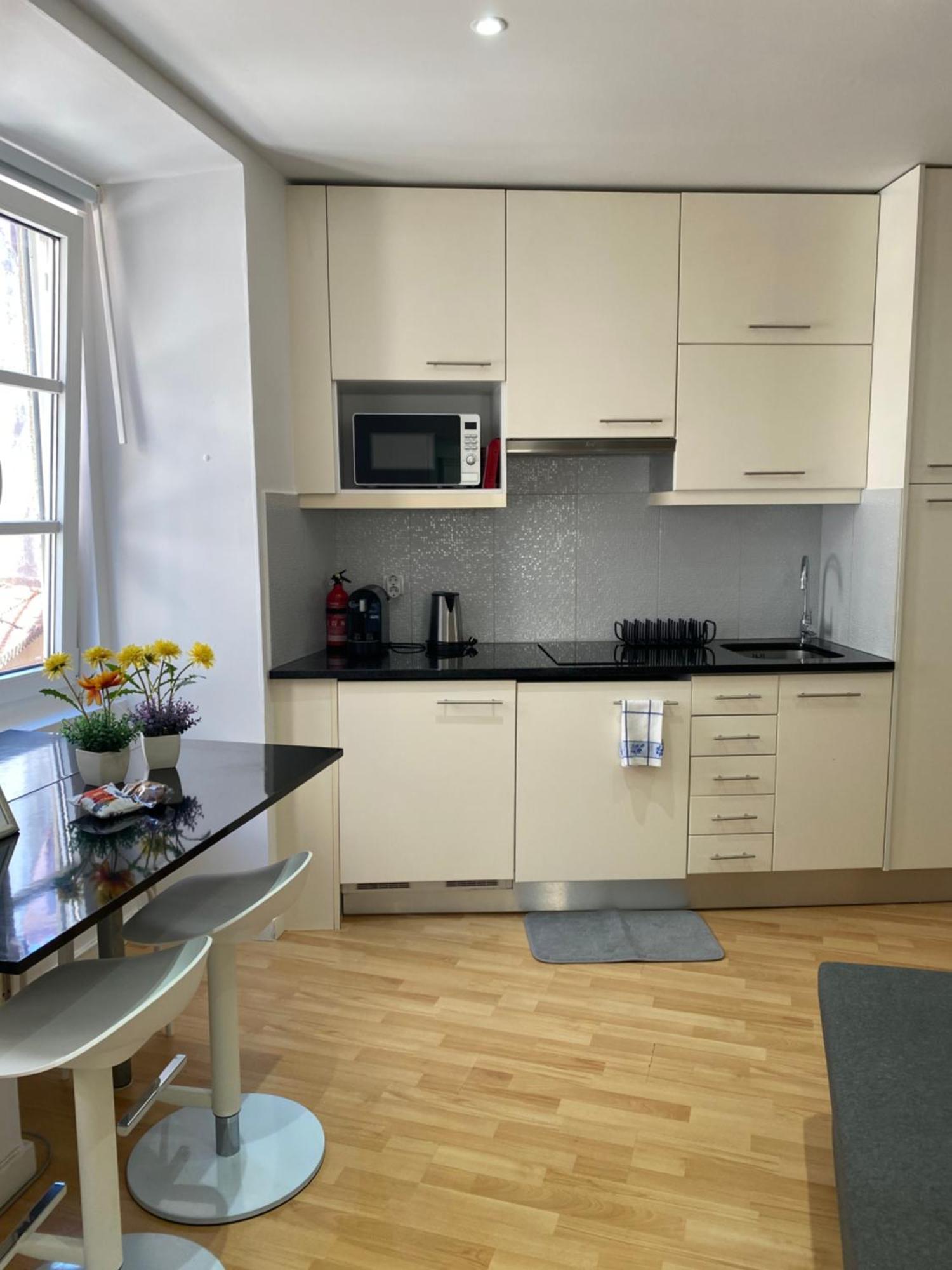 Apartment Beco Das Farinhas Lissabon Buitenkant foto